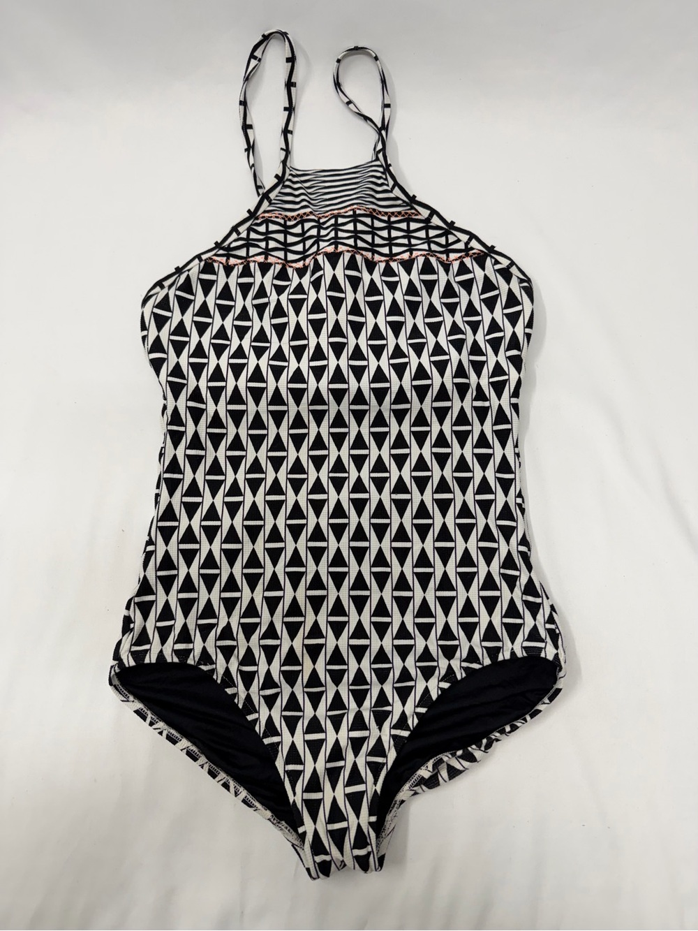 Black & White Geometric High Neck Underwire One-Piece Swimsuit
